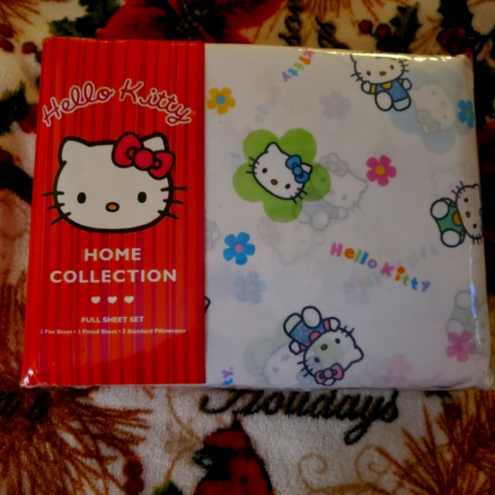 RARE VINTAGE Hello Kitty sheets.